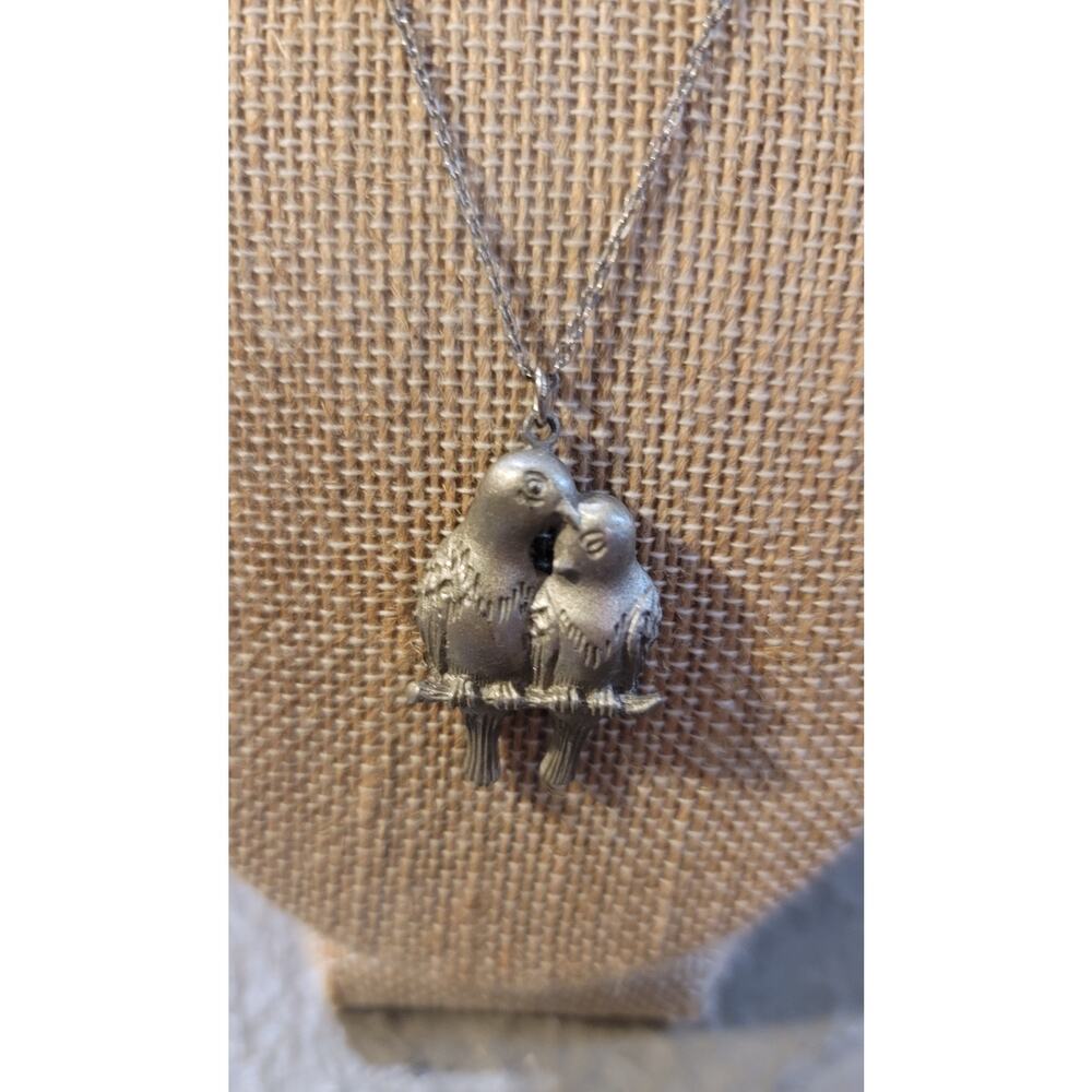 Vintage Lovebirds Pewter Pendant on Silver tone Necklace